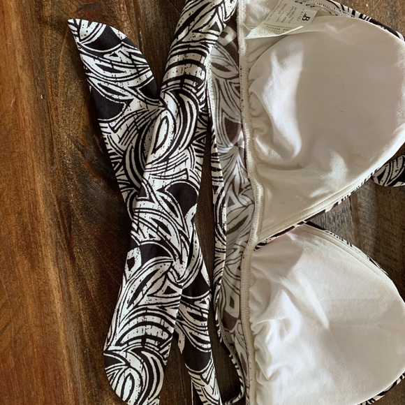 Baltex bikini halter top - Picture 6 of 14